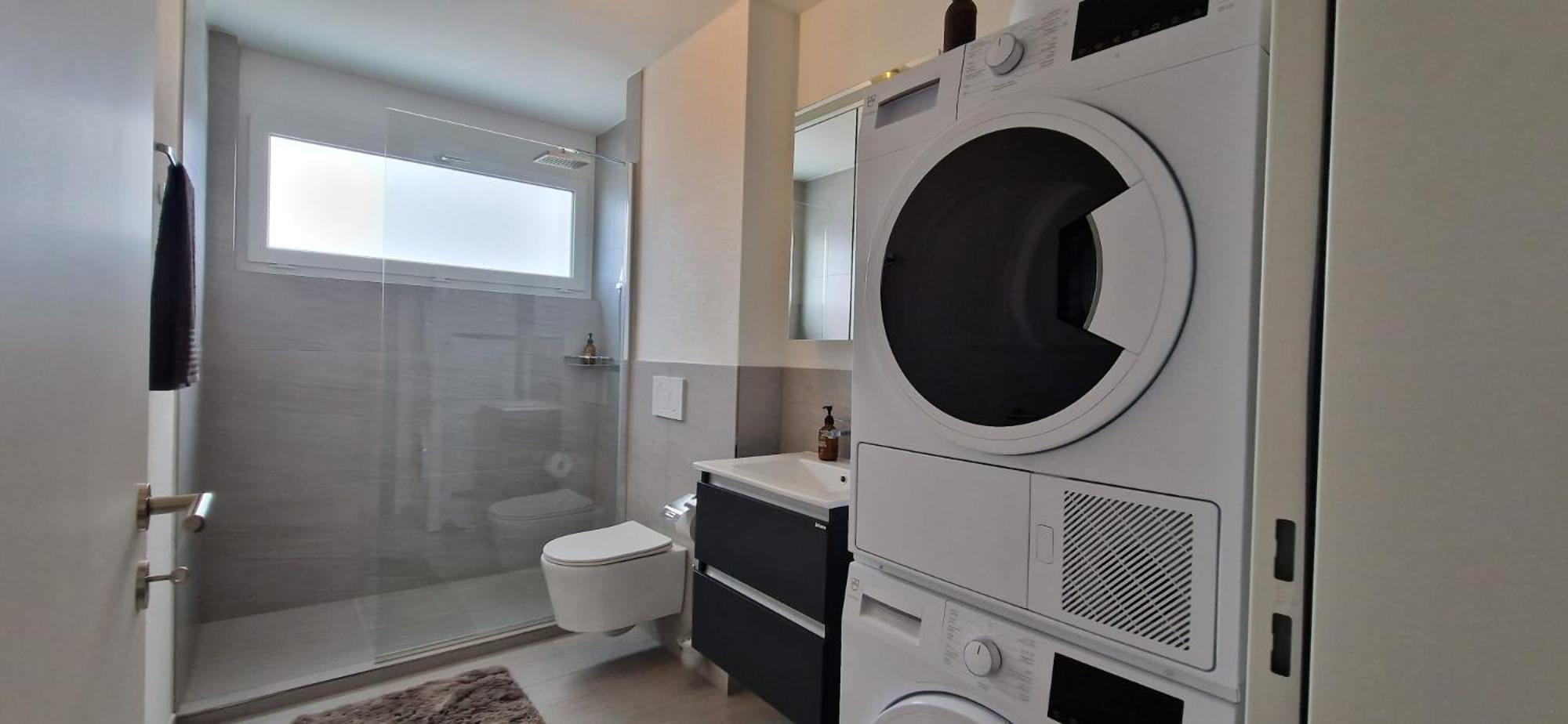 Visionary Hospitality Rothenburg, Lucerne - Premium Apartments With Free Parking, Washer, Kitchen, Terrace, 15' City Bagian luar foto
