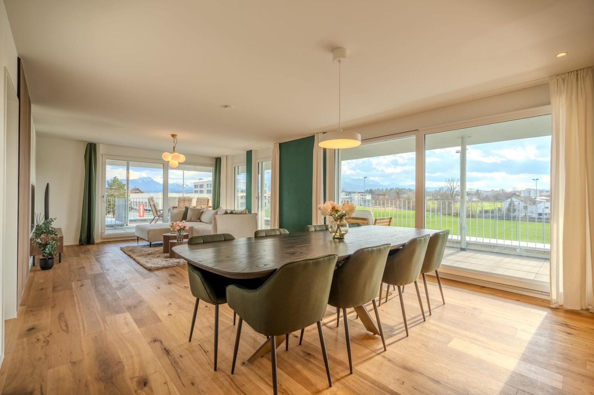 Visionary Hospitality Rothenburg, Lucerne - Premium Apartments With Free Parking, Washer, Kitchen, Terrace, 15' City Bagian luar foto